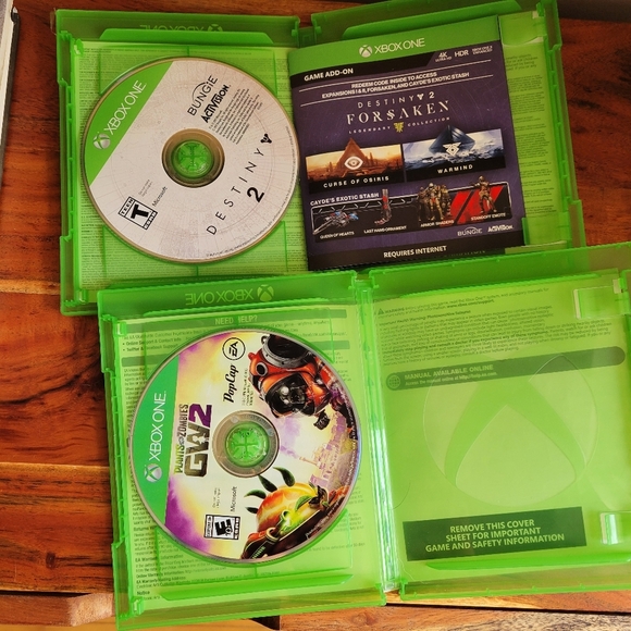 Bundle Destiny 2: Forsaken Legendary Collection/Plants vs Zombies Xbox one - Picture 2 of 5